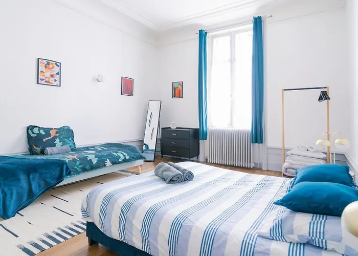 Apartamento La Verriere By La Maison De Marc- Centre - Parking Et Terrasse Poitiers